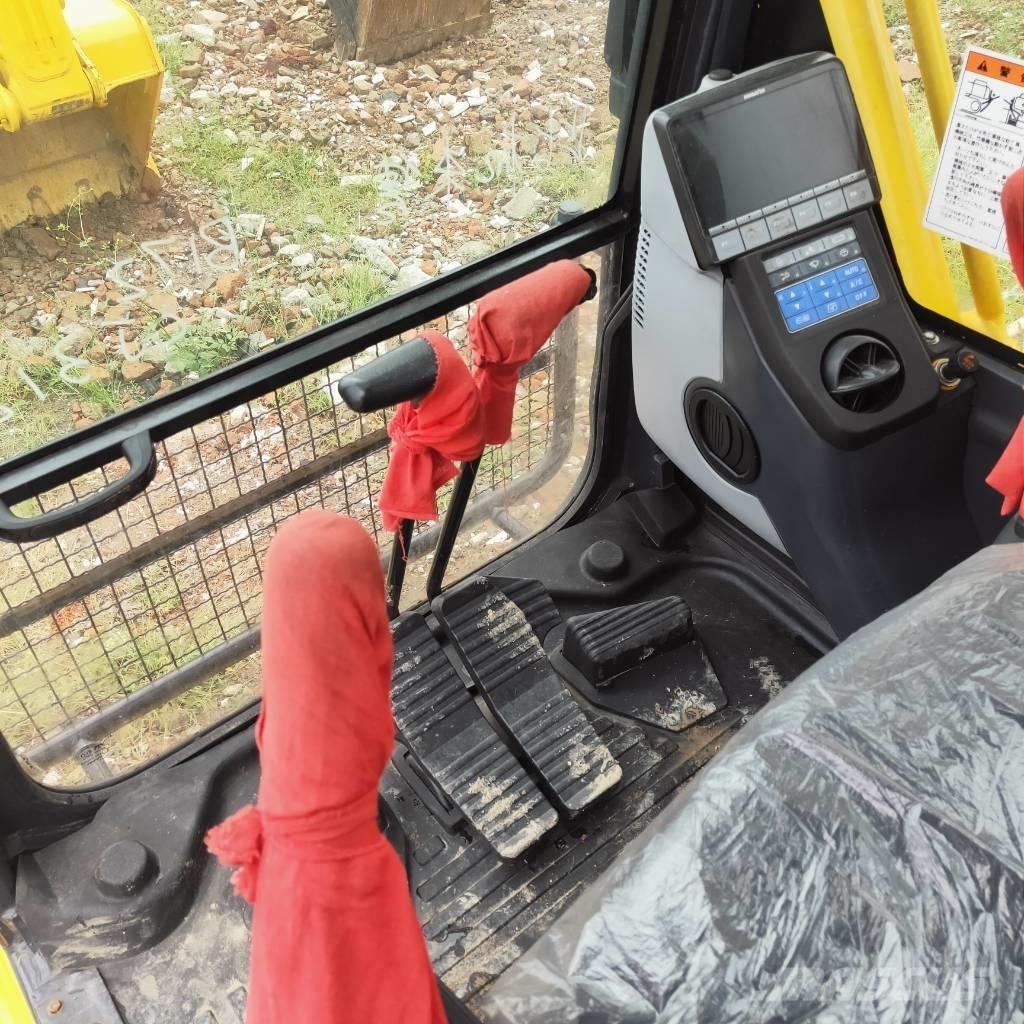 Komatsu PC200-8 Vikšriniai ekskavatoriai