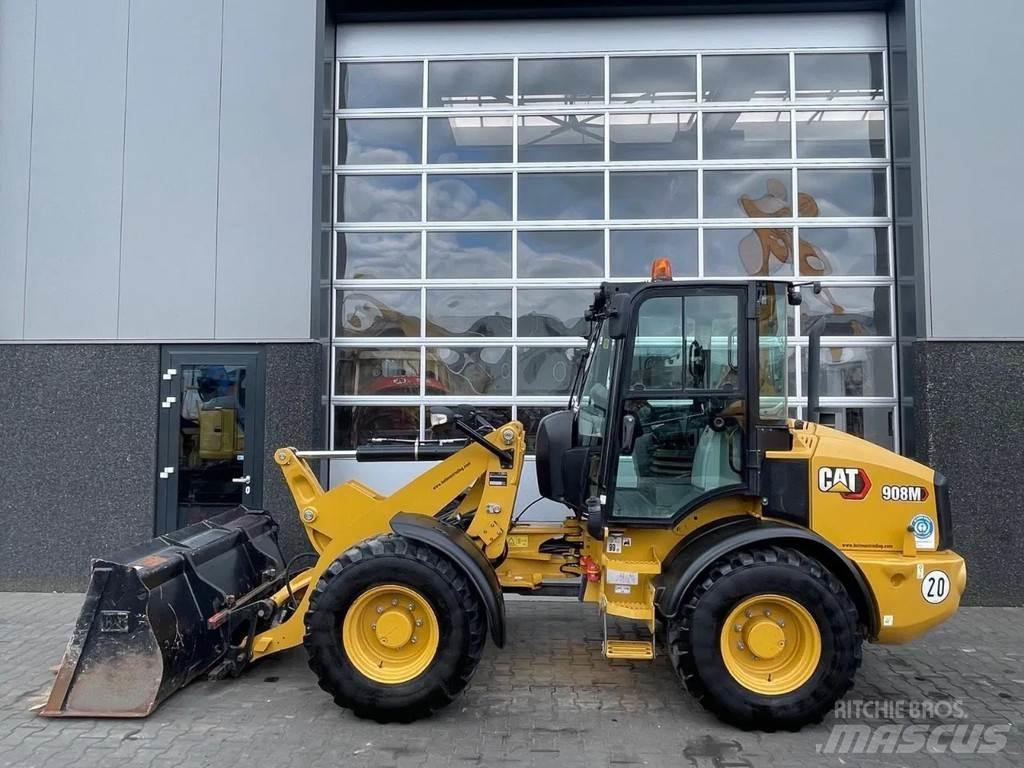 CAT 908M | EPA Naudoti ratiniai krautuvai