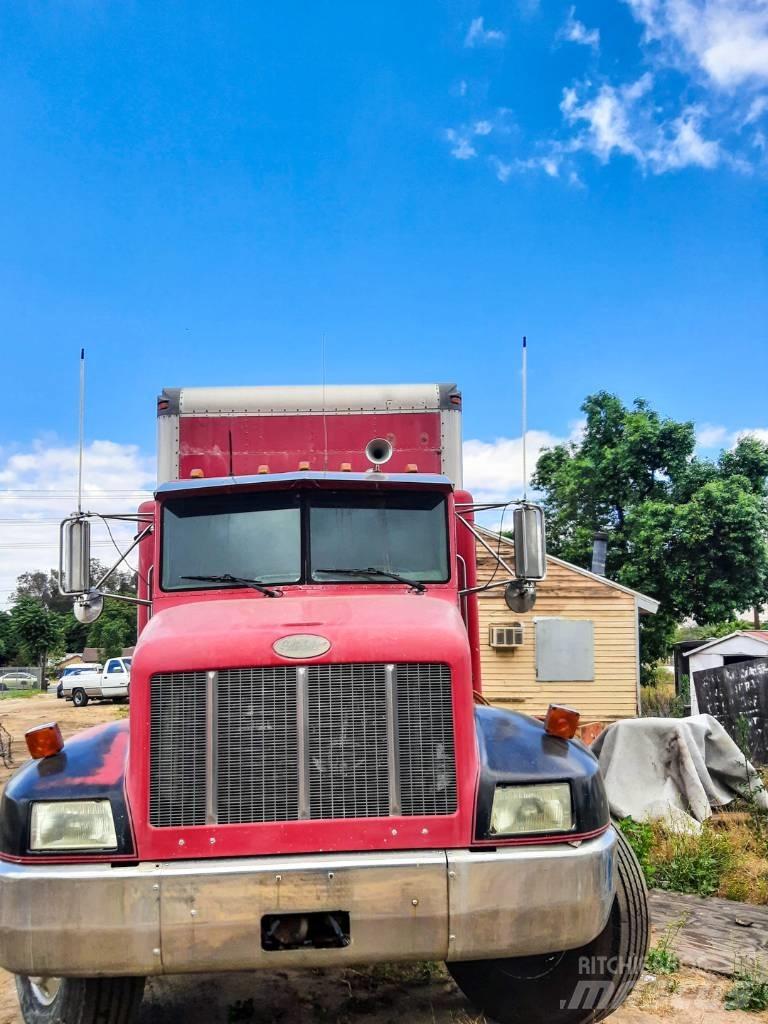 Peterbilt 330 Kita