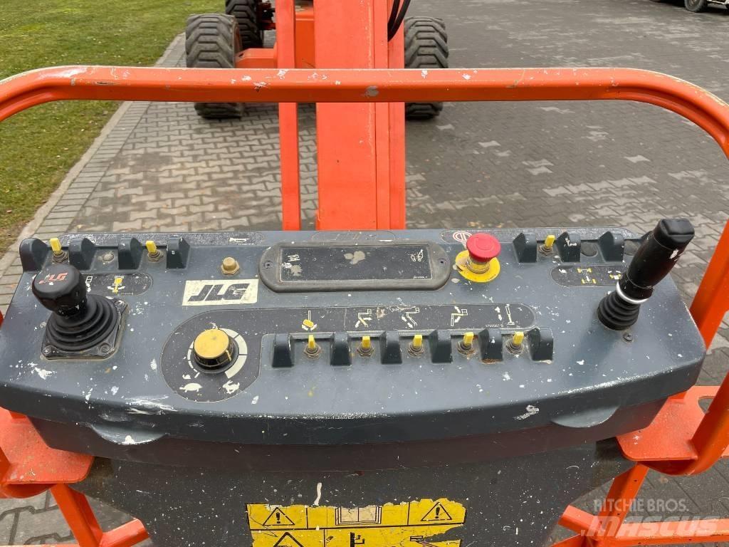 JLG 800 AJ Alkūniniai keltuvai