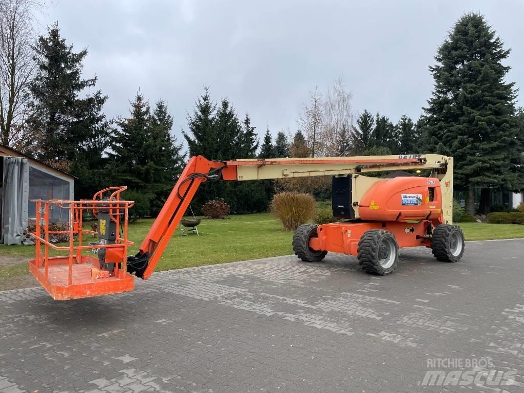 JLG 800 AJ Alkūniniai keltuvai