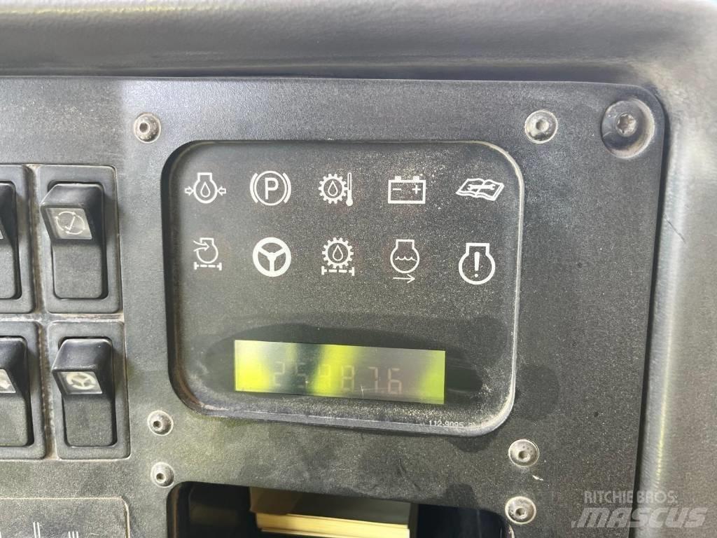 CAT 769 D Atliekų išvežimo technika