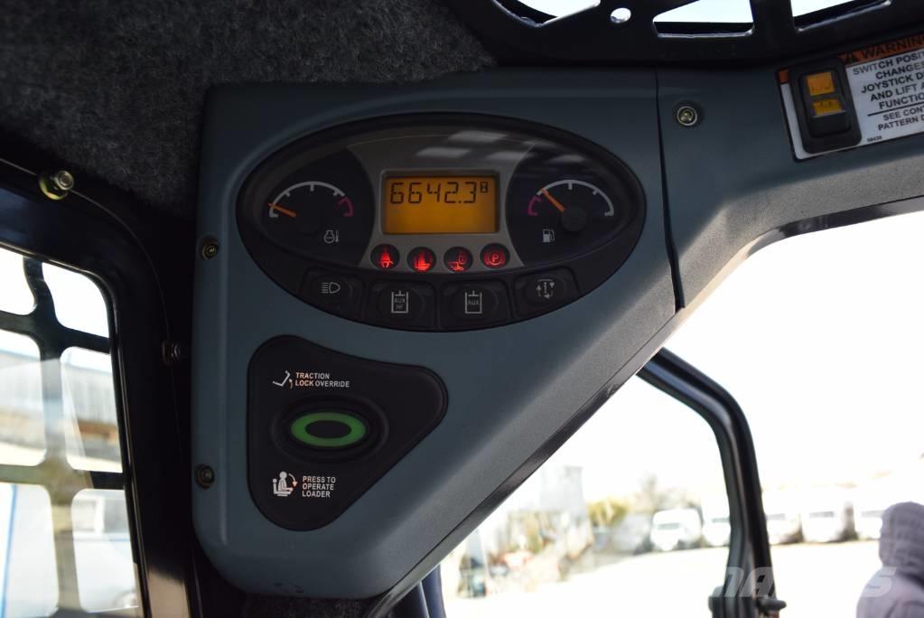 Bobcat S 220 Krautuvai su šoniniu pasukimu