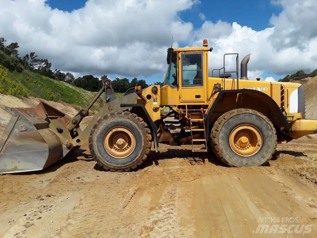 Volvo L 180 E Naudoti ratiniai krautuvai