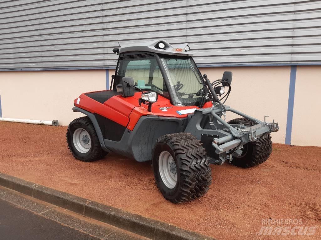 Aebi TT241 Traktoriai