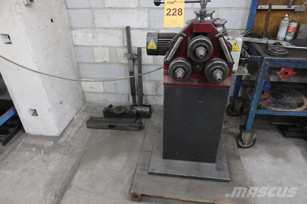  Tauring Beta 35 M Statyba - Kita