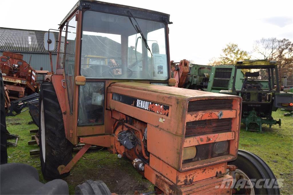 Renault 651 Traktoriai