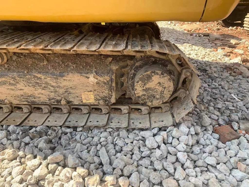 CAT 306 Vikšriniai ekskavatoriai
