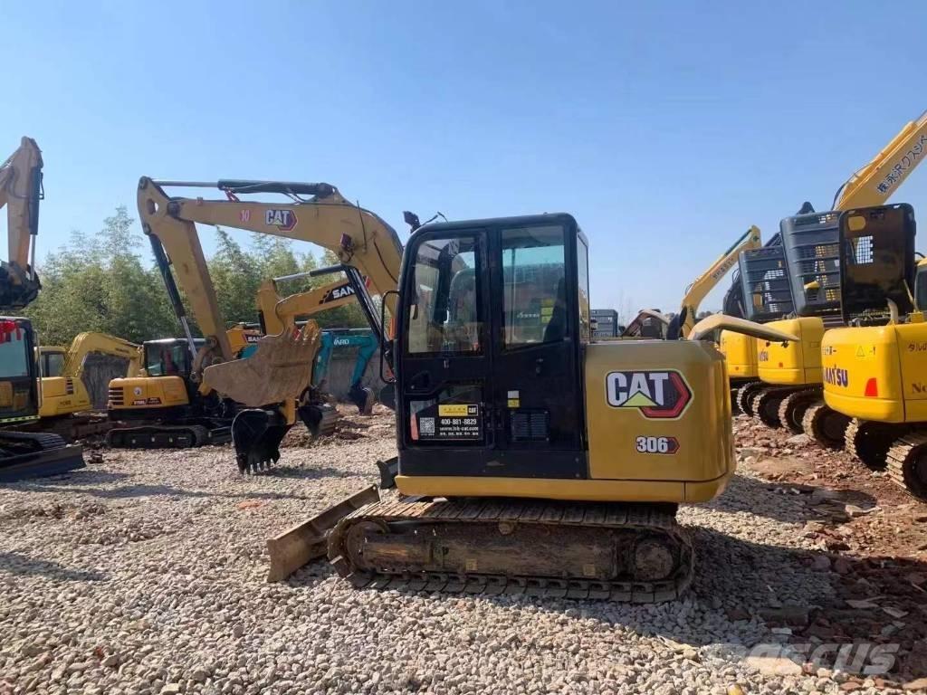 CAT 306 Vikšriniai ekskavatoriai