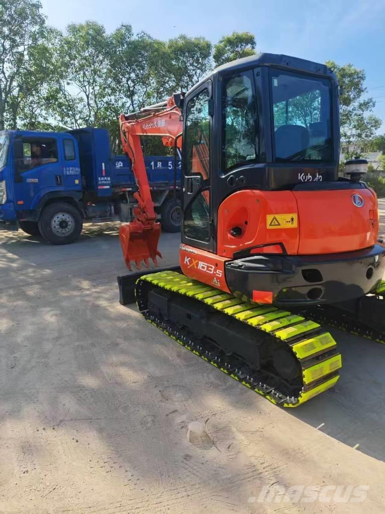 Kubota 163-5 Vikšriniai ekskavatoriai