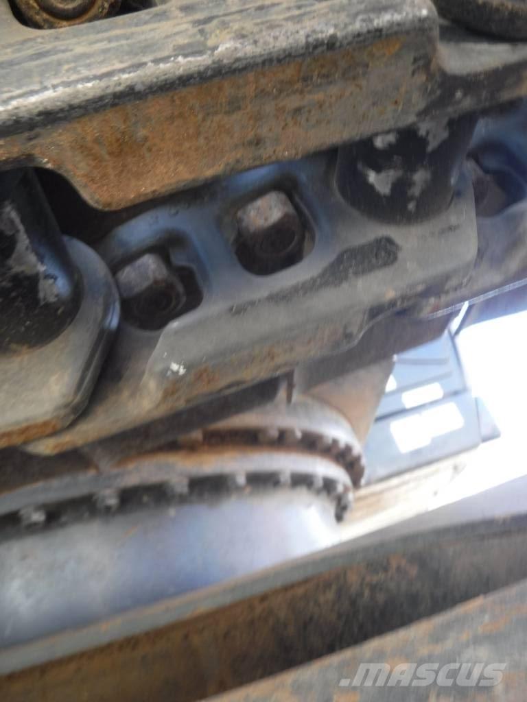 Hitachi ZX 210 LC-7 Vikšriniai ekskavatoriai