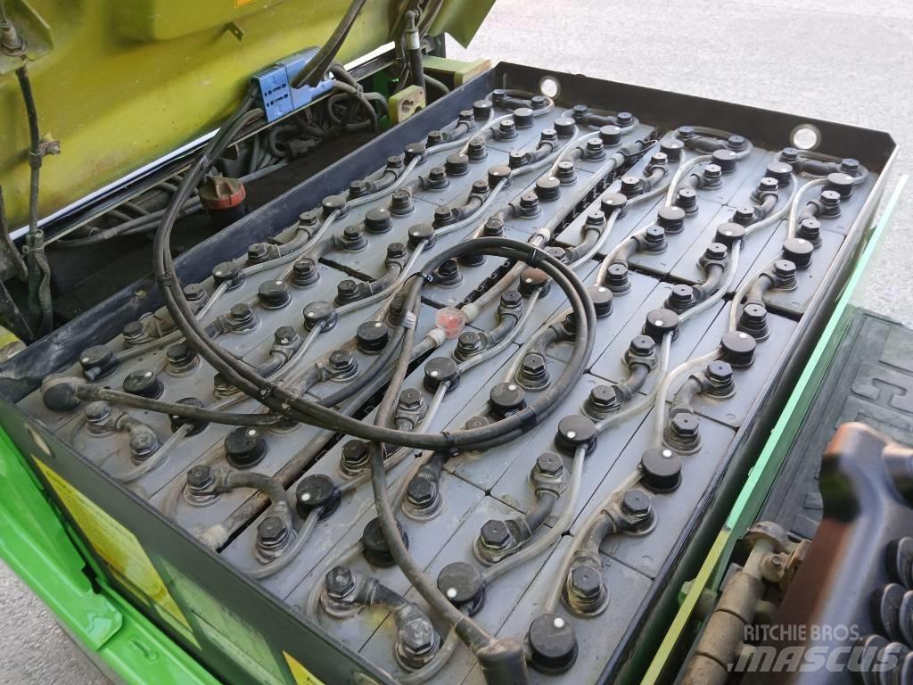 Clark GEX 25 Elektriniai šakiniai krautuvai