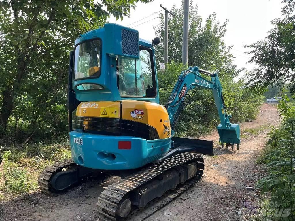 Kubota U35 Vikšriniai ekskavatoriai