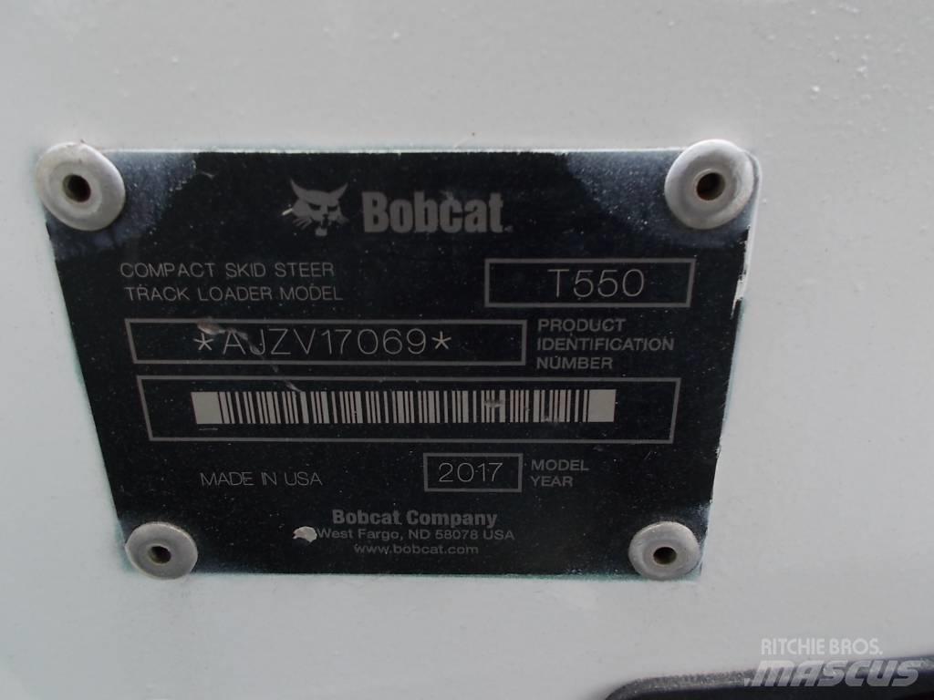 Bobcat T550 Krautuvai su šoniniu pasukimu