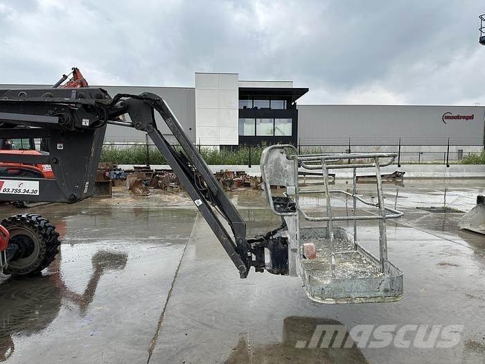 Manitou 160ATJ E3 Alkūniniai keltuvai