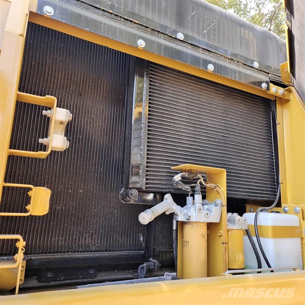 CAT 320 GC Vikšriniai ekskavatoriai