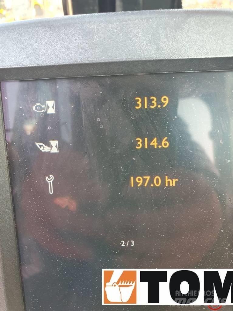 JCB JS 175 W Ratiniai ekskavatoriai