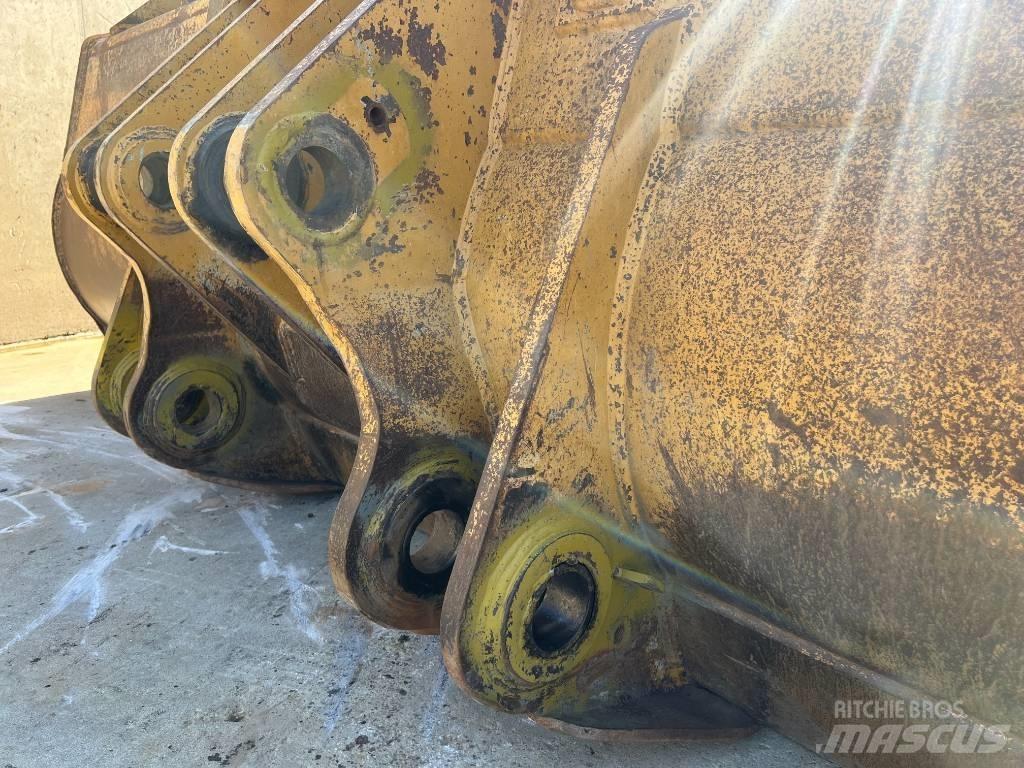 CAT 980 bucket Kaušai