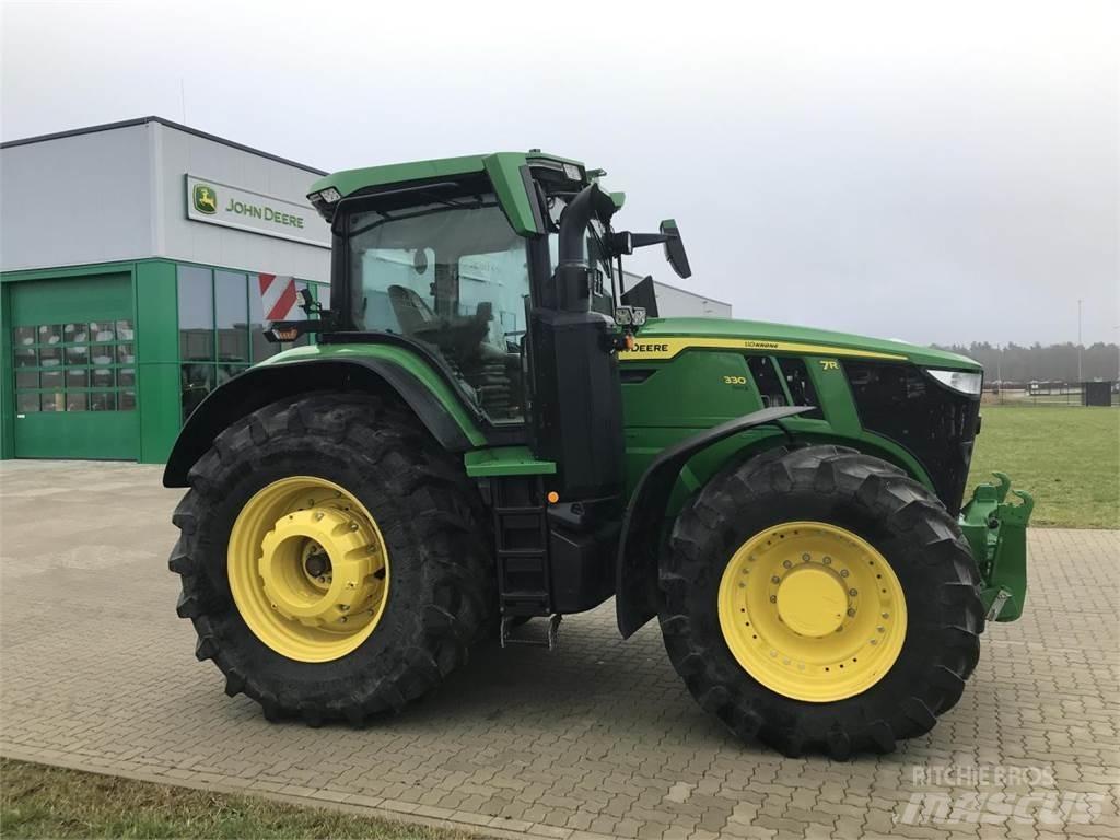 John Deere 7R 330 Traktoriai