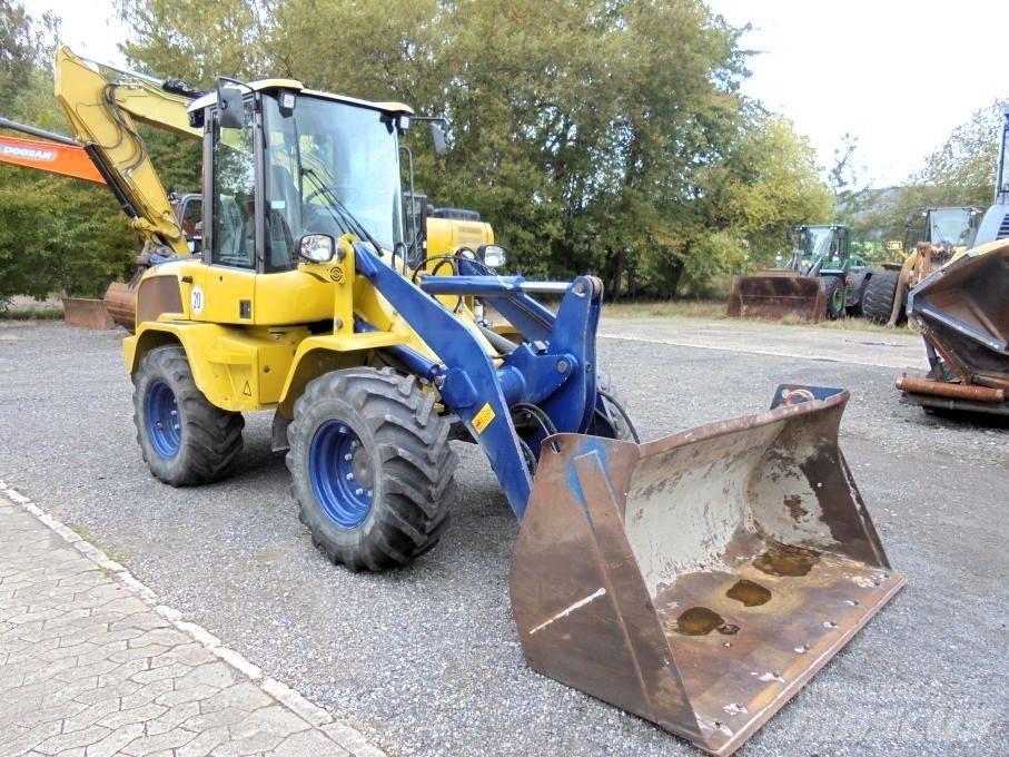 Volvo L 35 G Naudoti ratiniai krautuvai