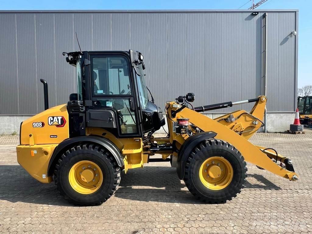 CAT 908 Naudoti ratiniai krautuvai