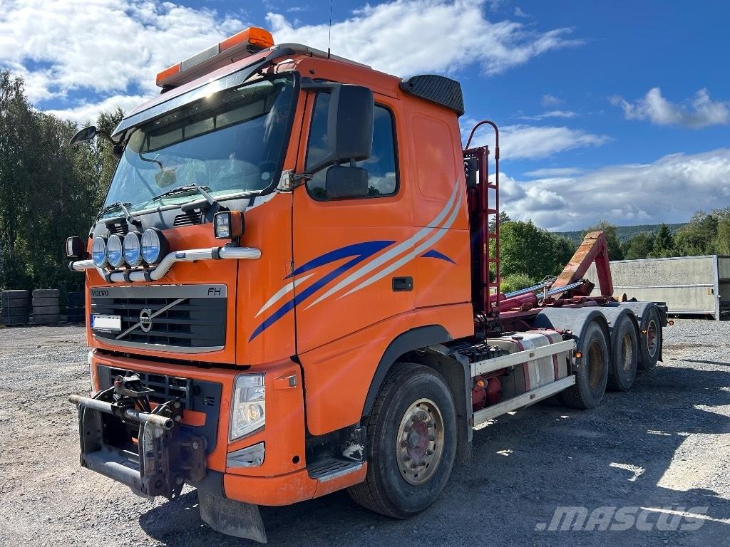 Volvo FH 500 Sunkvežimiai su keliamuoju kabliu