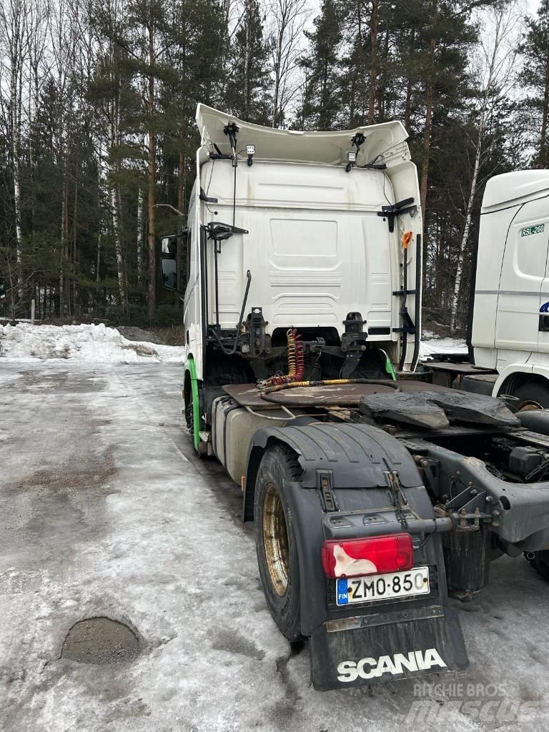 Scania R410 4x2 Naudoti vilkikai