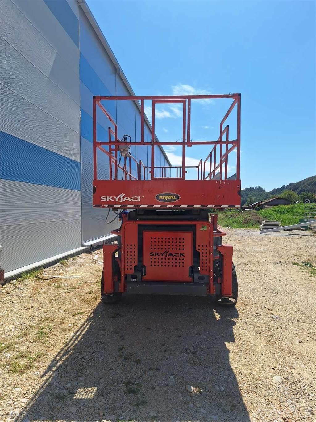 SkyJack 8841RT Žirkliniai keltuvai