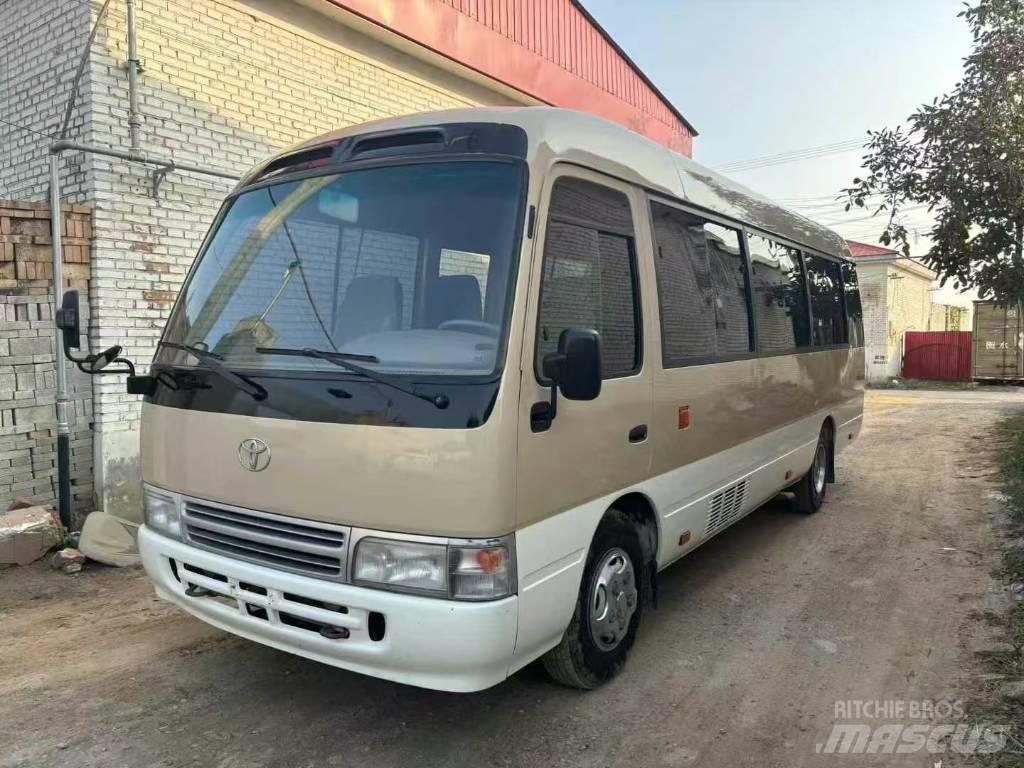 Toyota Coaster Tarpmiestiniai autobusai