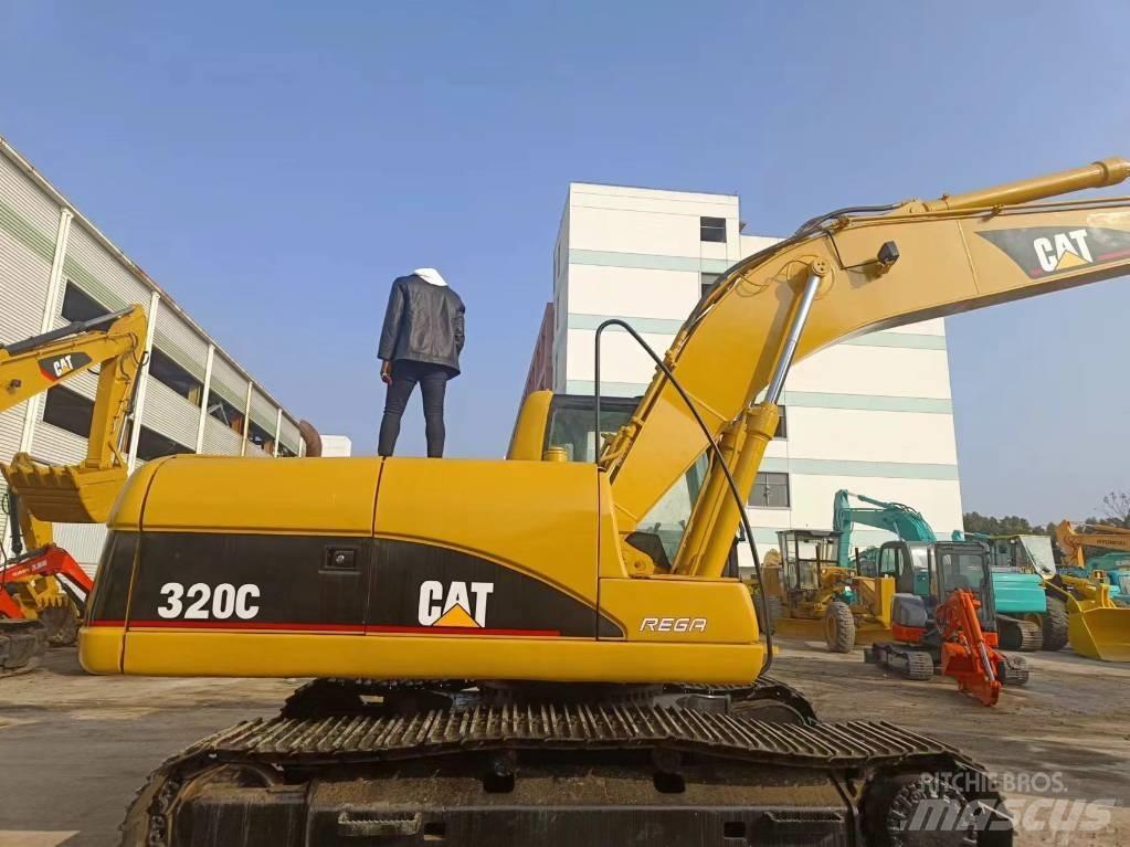 CAT 320 C Vikšriniai ekskavatoriai