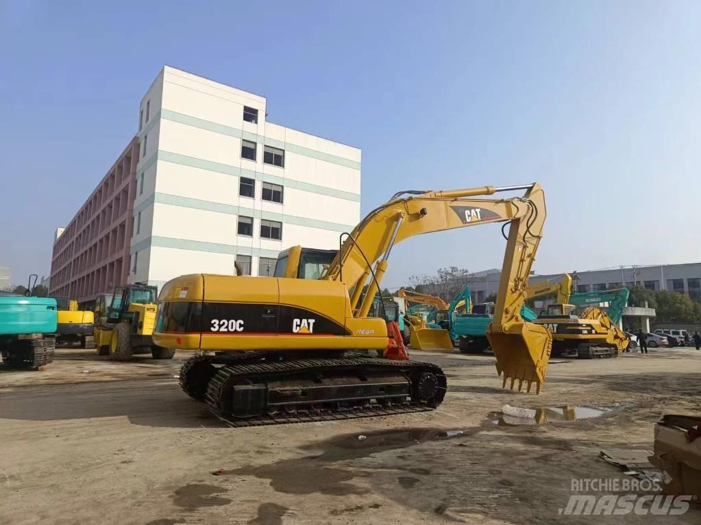 CAT 320 C Vikšriniai ekskavatoriai