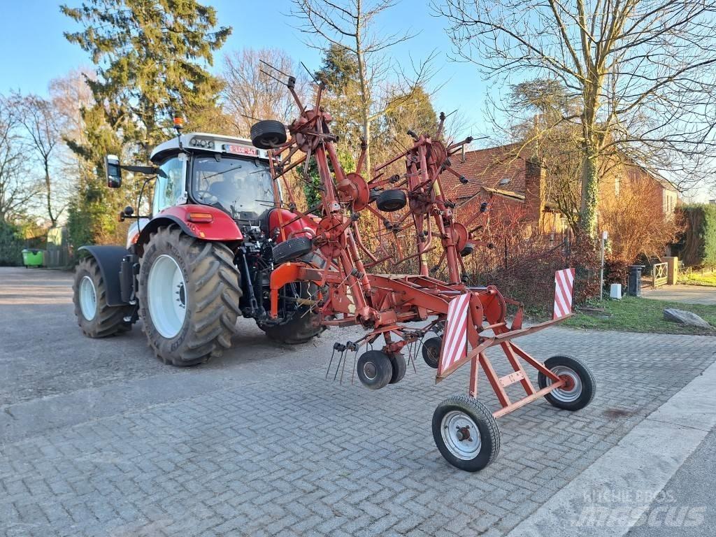 Kuhn GF 8501 T Šieno grėbliai ir vartytuvai