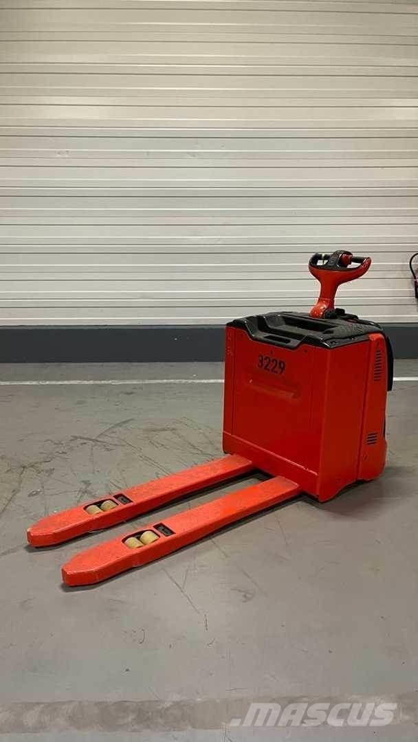 Linde T20AP Savaeigiai rietuvai