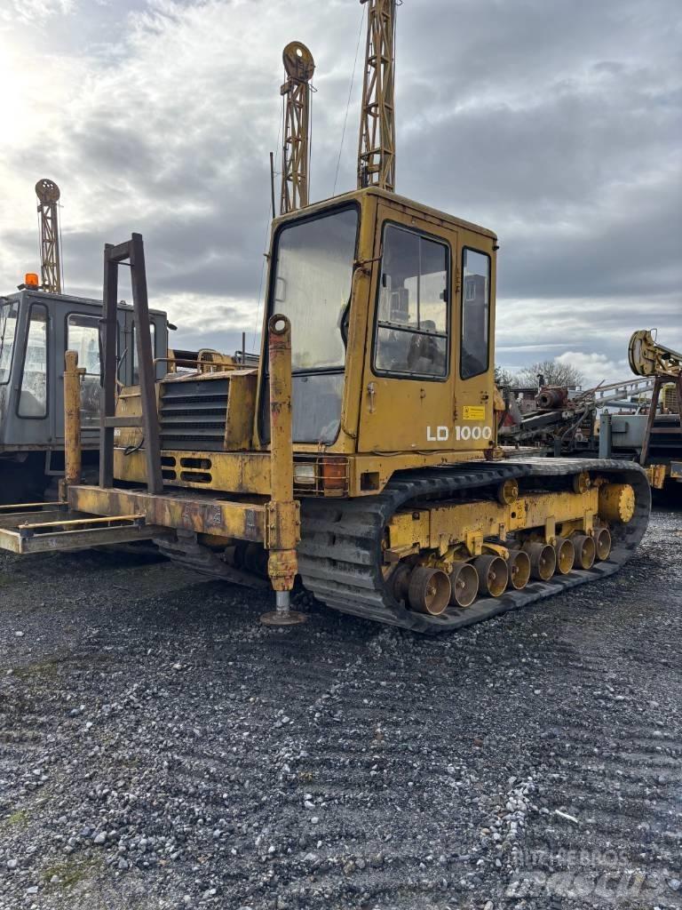 Mitsubishi LD 1000 Vikšrinė savivartė technika