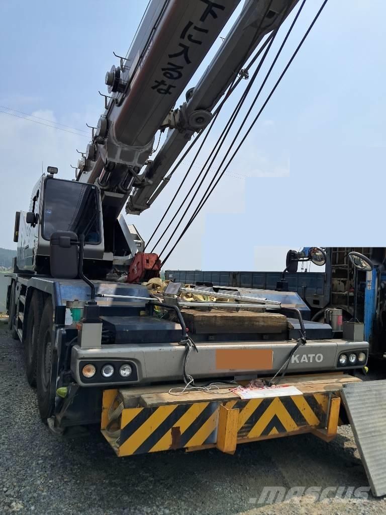 Kato KR-75H Neapdoroto reljefo kranai