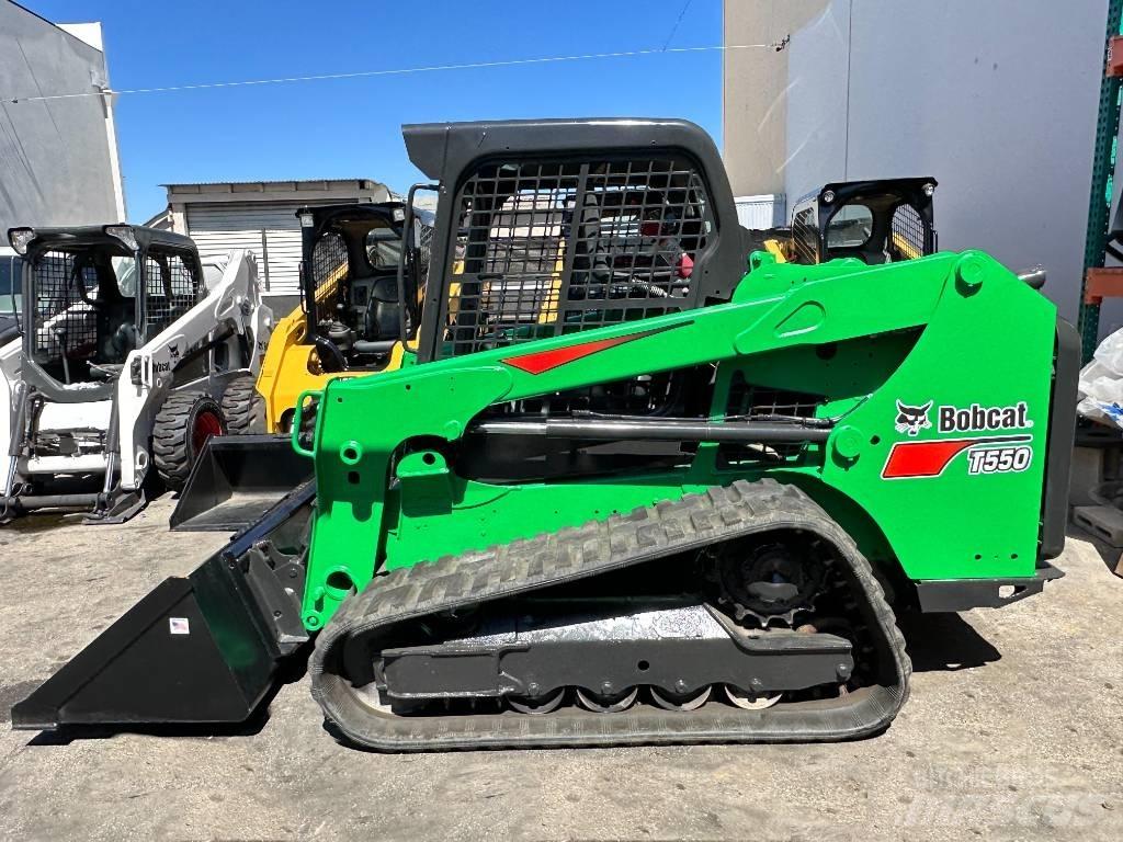Bobcat T 550 Krautuvai su šoniniu pasukimu