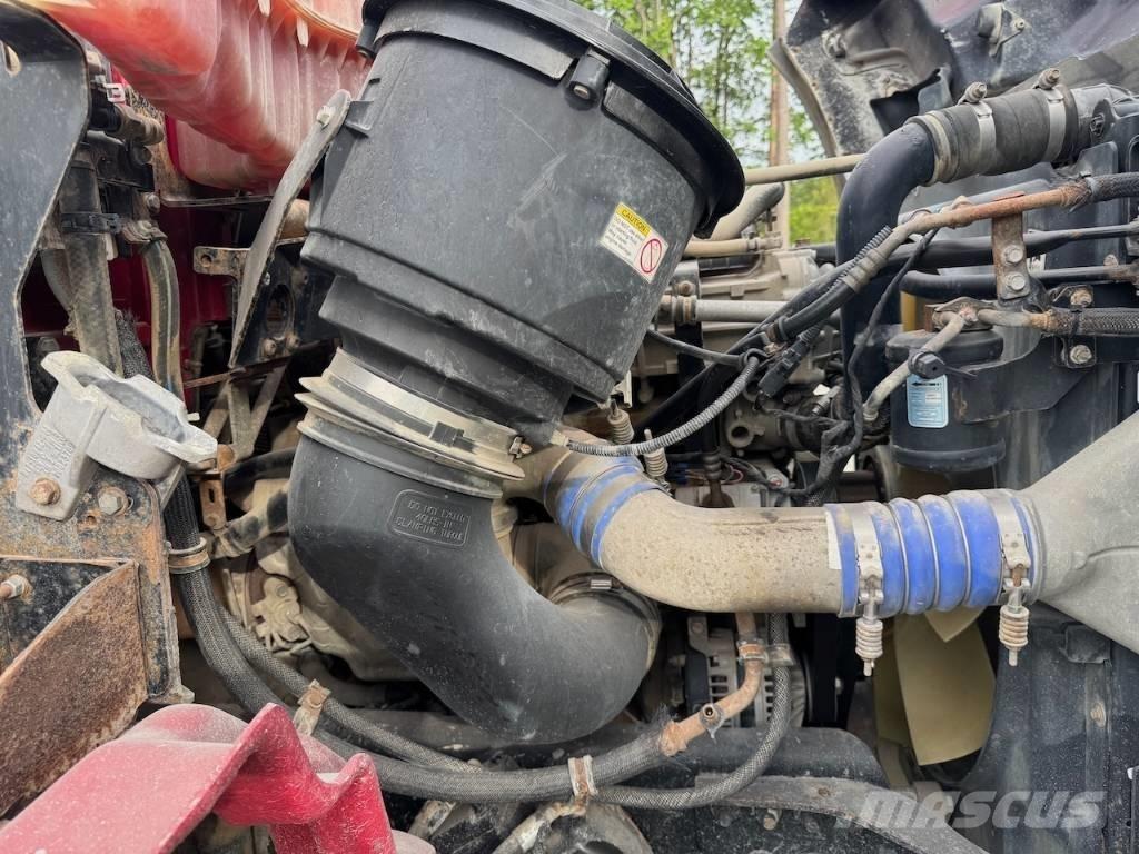 Western Star 4700 Savivarčių priekabų vilkikai