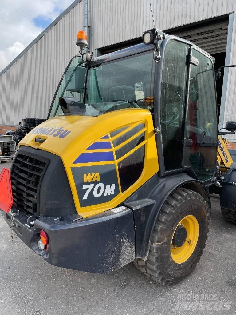 Komatsu WA 70 Naudoti ratiniai krautuvai