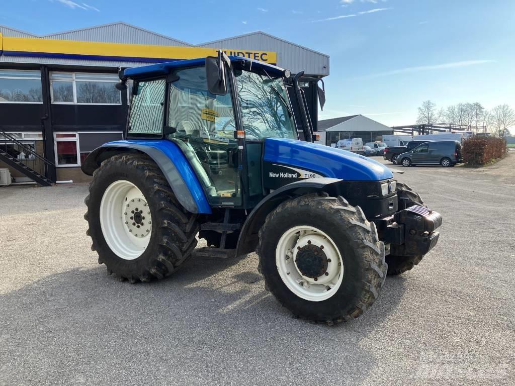 New Holland TL 90 Traktoriai
