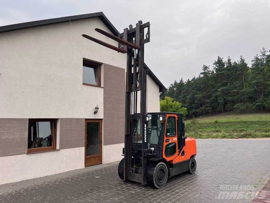 Doosan D 55 C-7 Dyzeliniai krautuvai