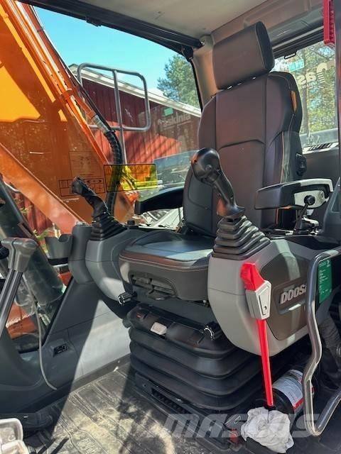 Doosan DX 140 LC Vikšriniai ekskavatoriai