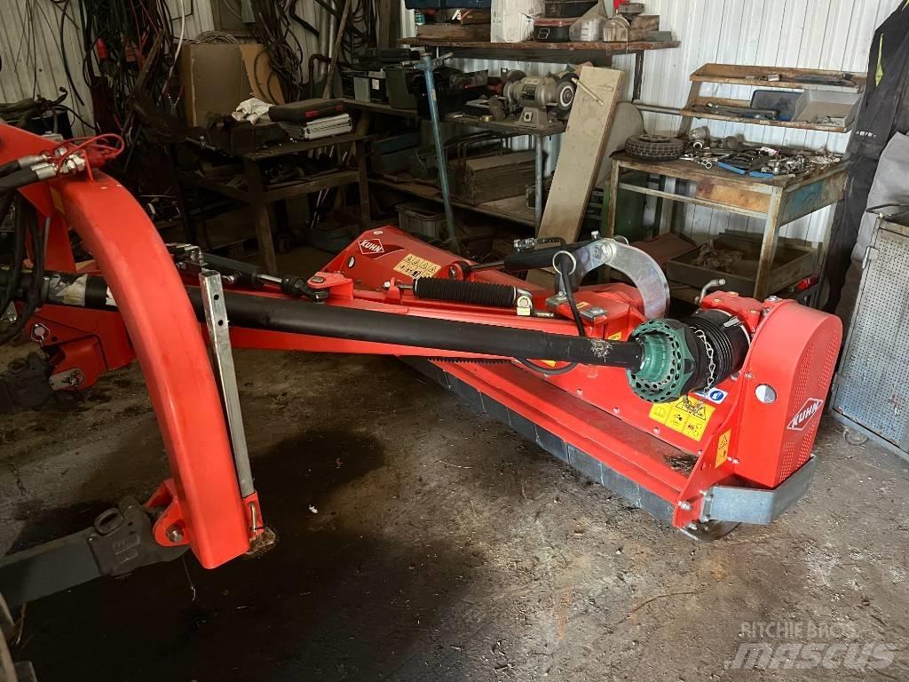 Kuhn TB 211 Ganyklų šienapjovės / rėžtuvės