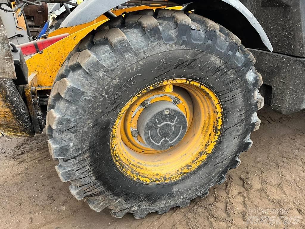 JCB 540-140 Teleskopiniai krautuvai