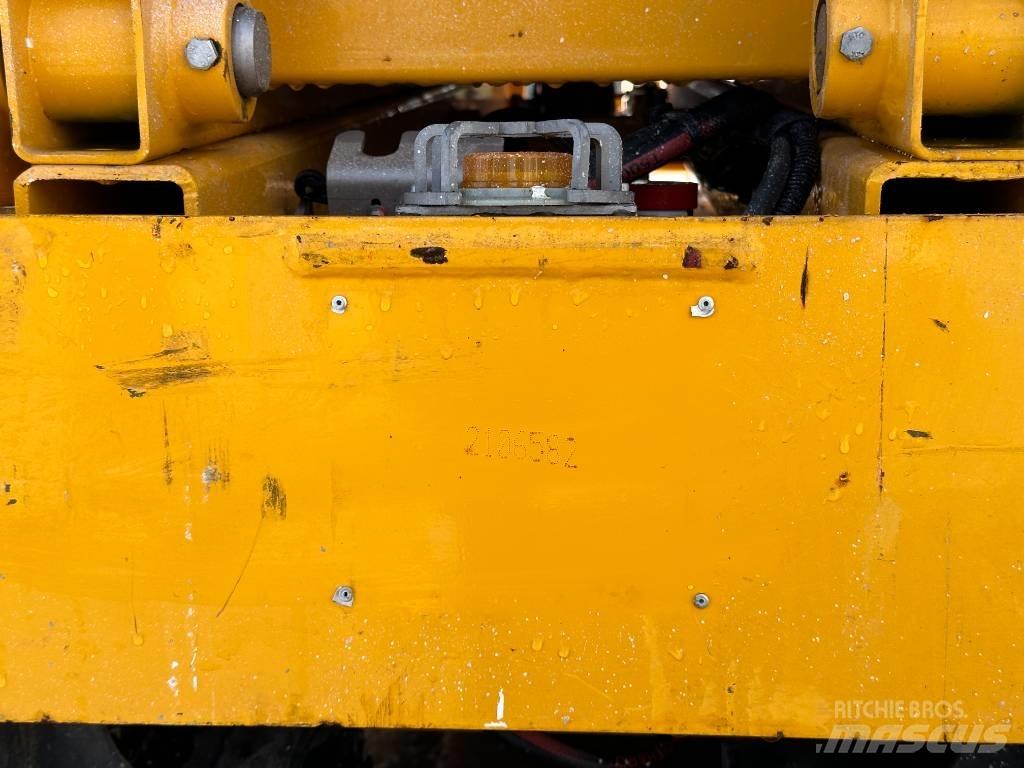 Haulotte COMPACT 10N Žirkliniai keltuvai
