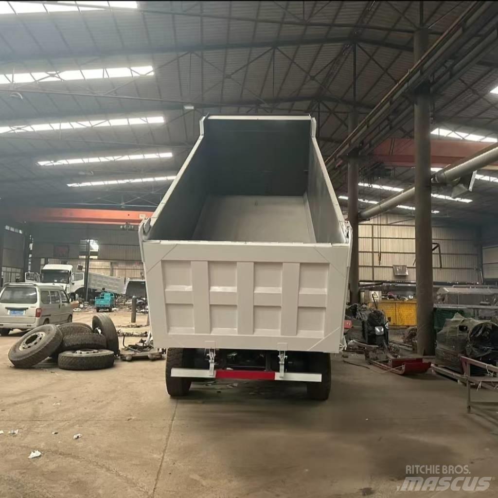 Howo 371 6x4 Savivarčių priekabų vilkikai