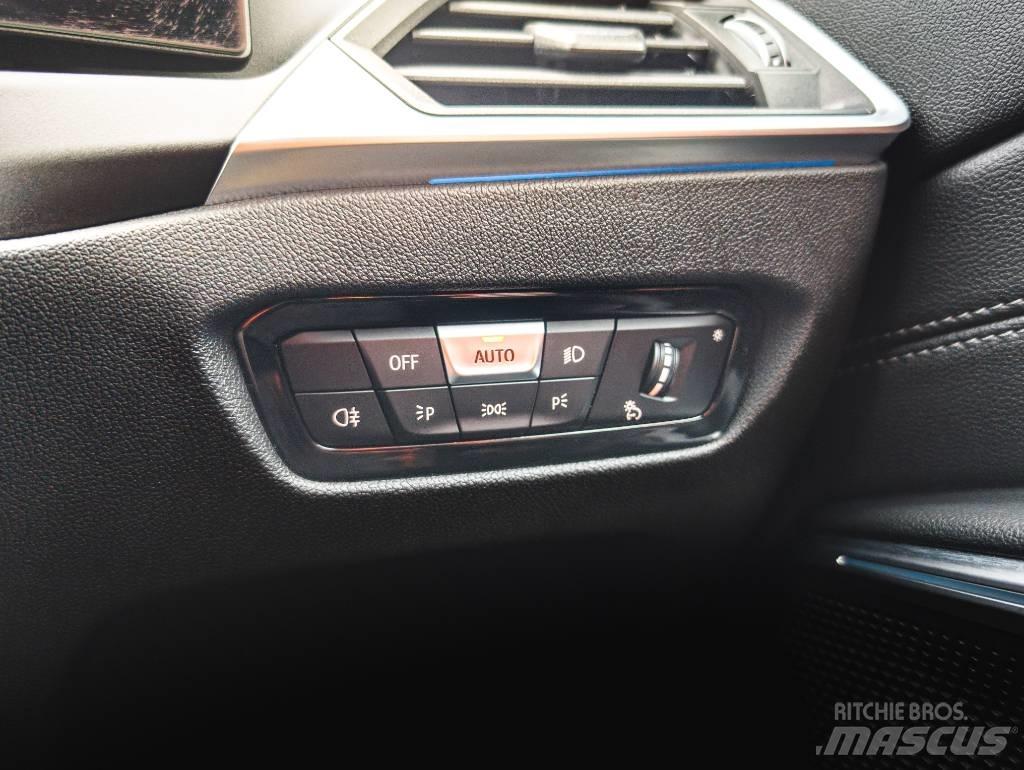 BMW 330e Lengvieji automobiliai