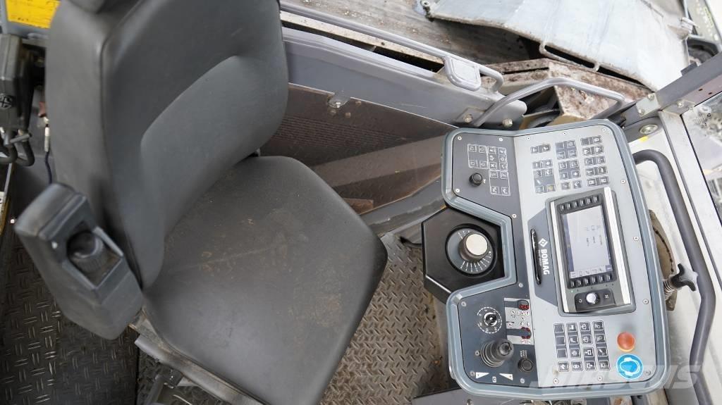 Bomag BMF 2500 S Asfalto klotuvai