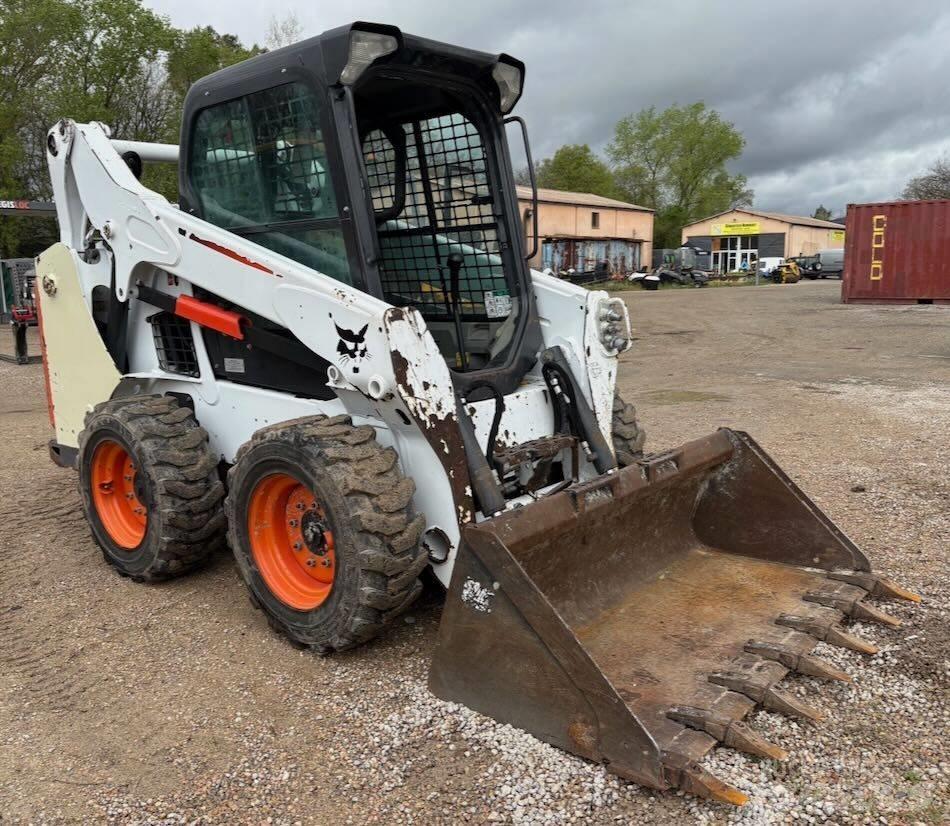 Bobcat S 530 Krautuvai su šoniniu pasukimu