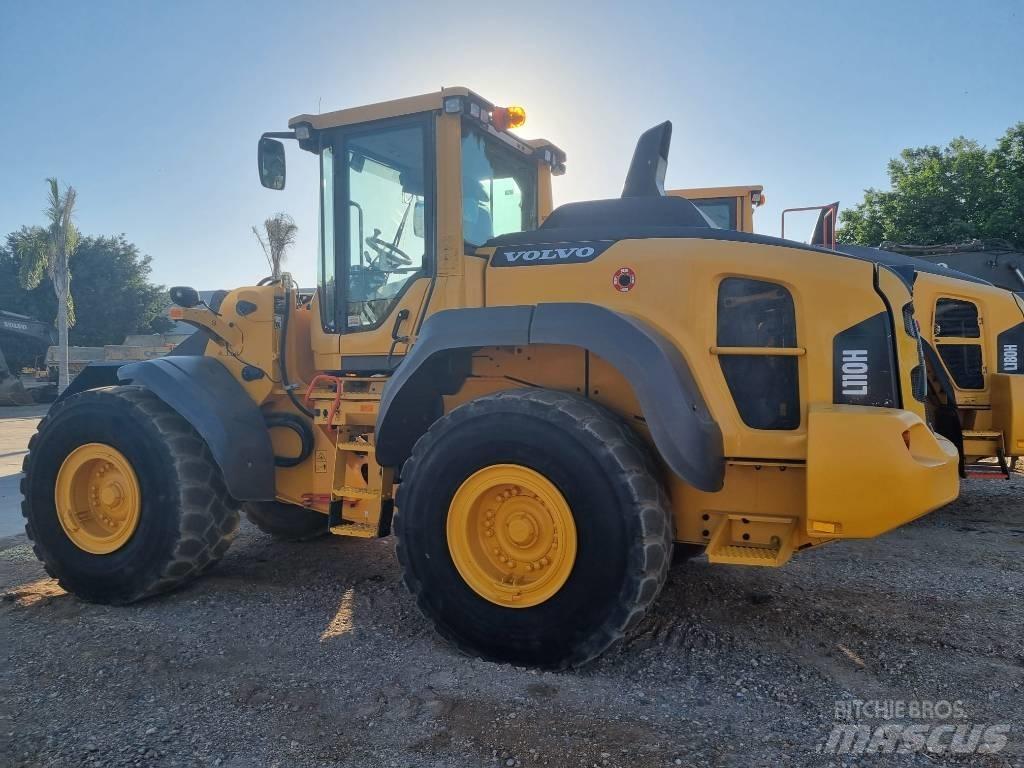 Volvo L 110 H Naudoti ratiniai krautuvai