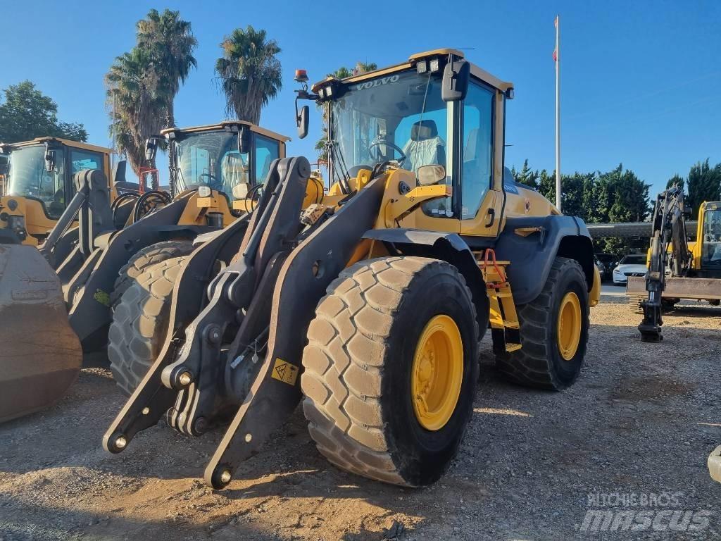 Volvo L 110 H Naudoti ratiniai krautuvai
